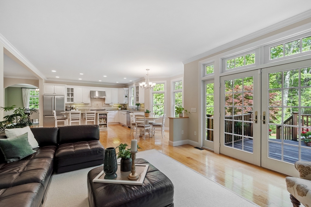 252 Sawyer Rd