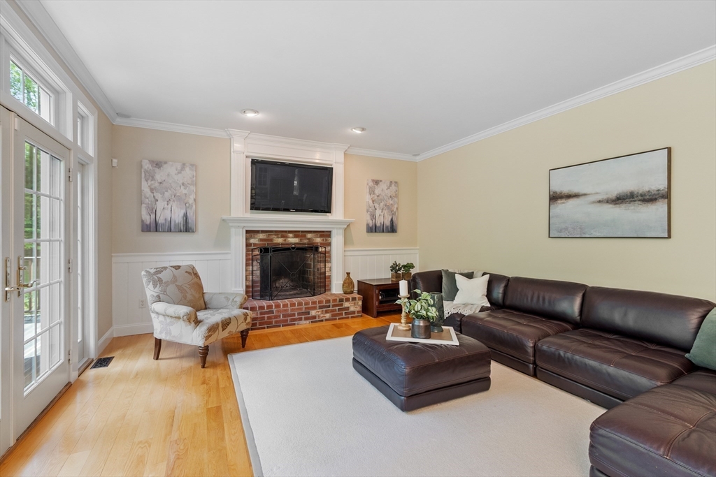 252 Sawyer Rd