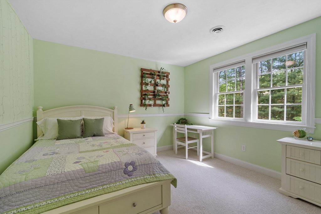 252 Sawyer Rd