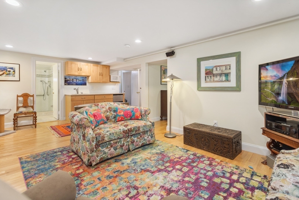 3 Russett Lane