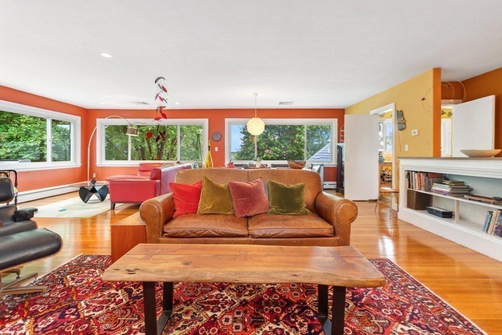 3 Russett Lane