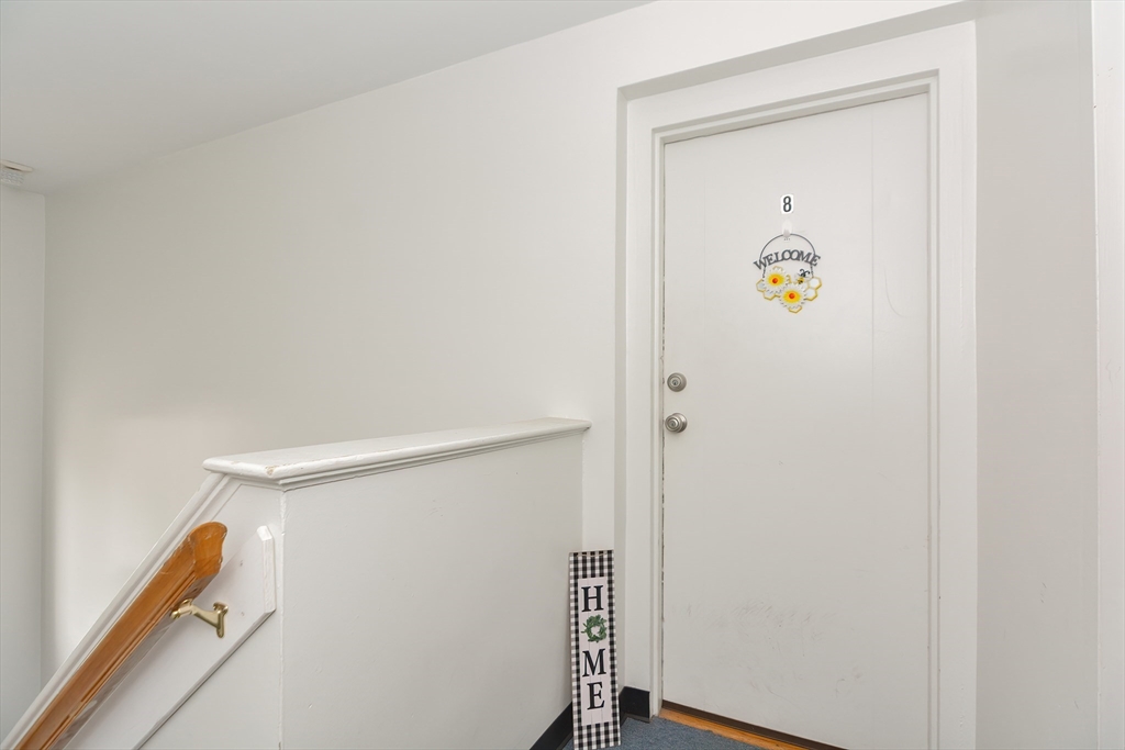 26 Carey Ave # 8