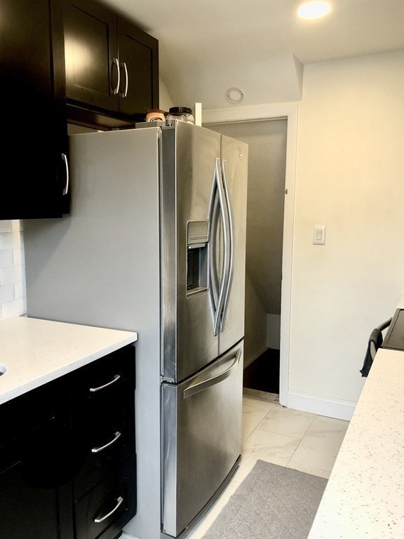 4 Emerson Gardens Rd # 4