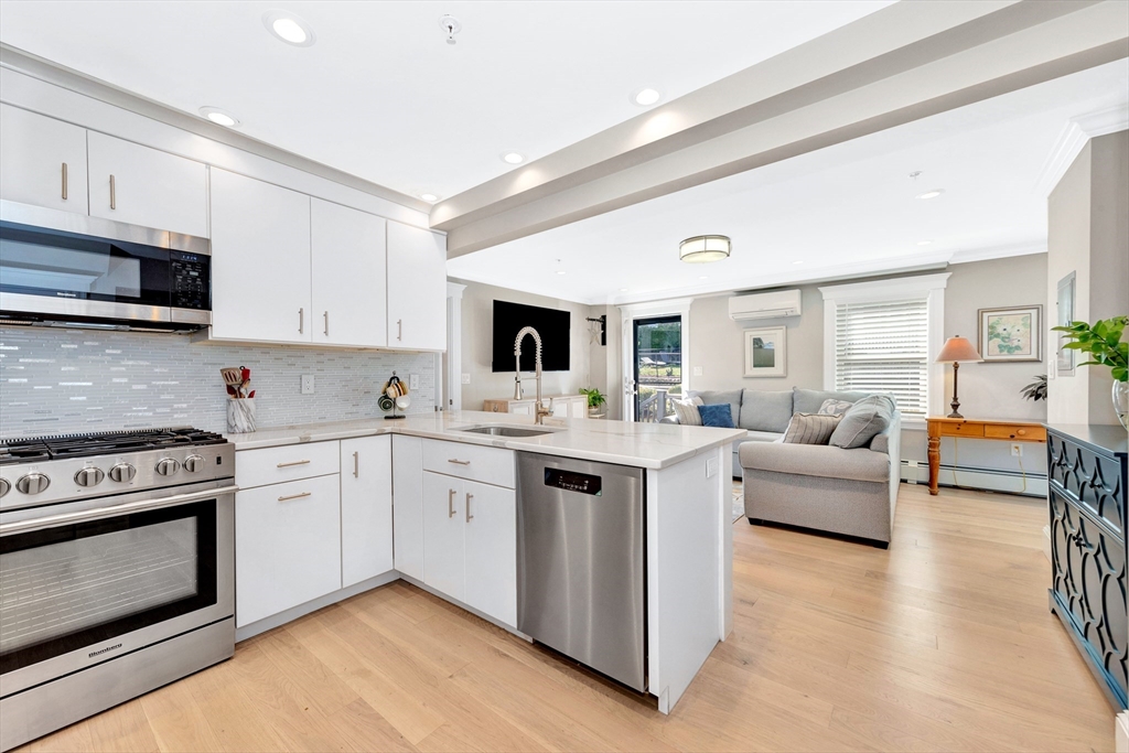 600 Shirley Street # 3