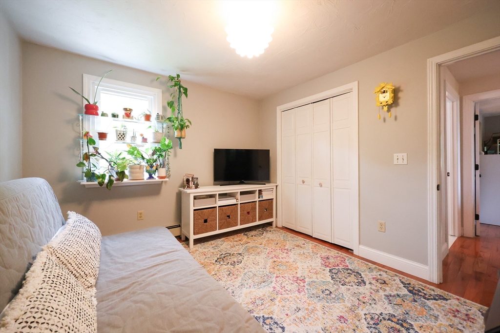 361 Oakridge Ave