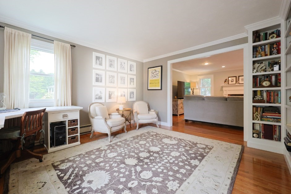 361 Oakridge Ave