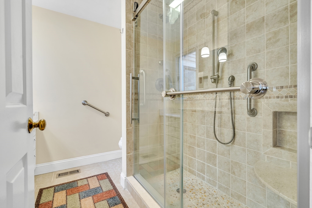 5 Thornton Lane # 5