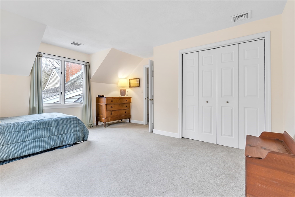 5 Thornton Lane # 5
