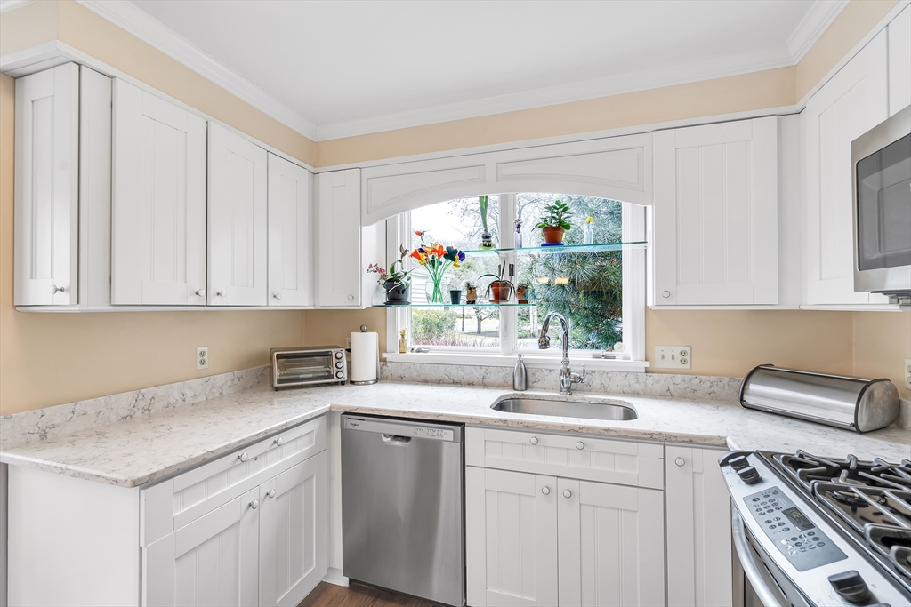 5 Thornton Lane # 5