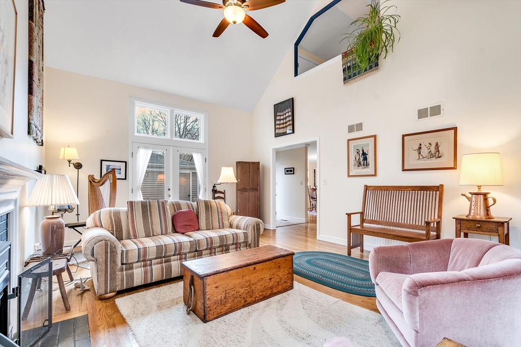 5 Thornton Lane # 5
