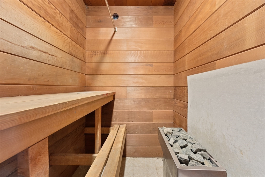 34 Queens Rd
