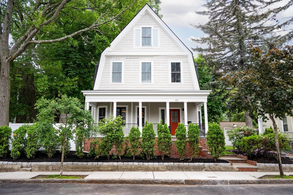 60 Avon St