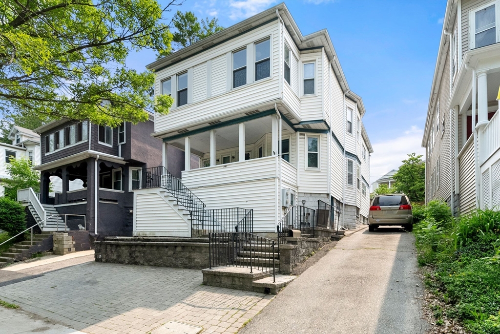 281 Alewife Brook Pkwy