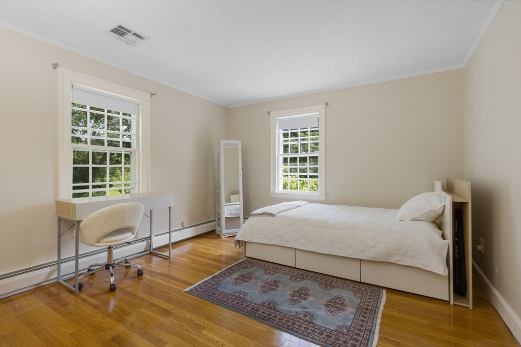 217 Conant Rd