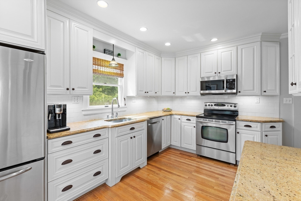 32 Oneida Road
