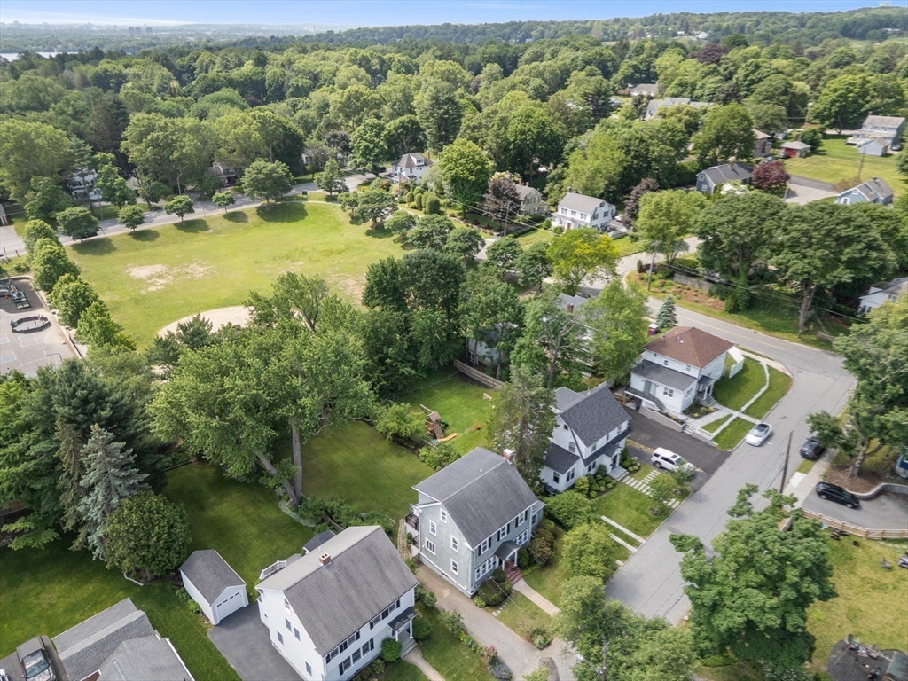 32 Oneida Road