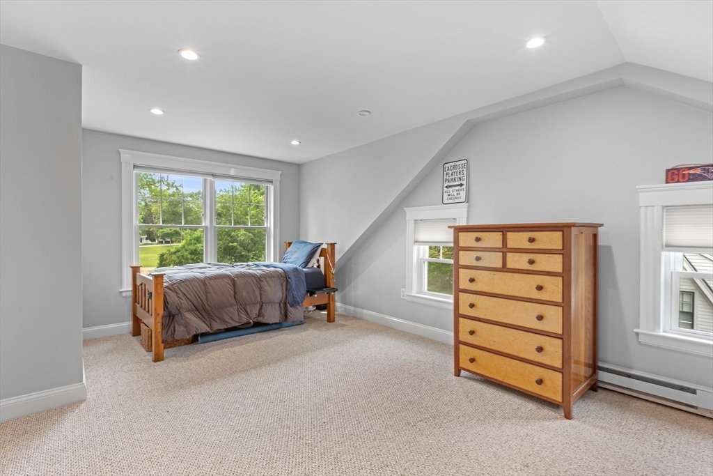 32 Oneida Road