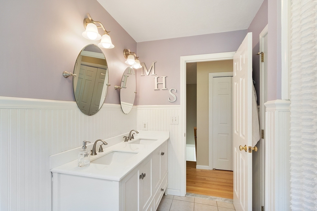 1 Trailside Way