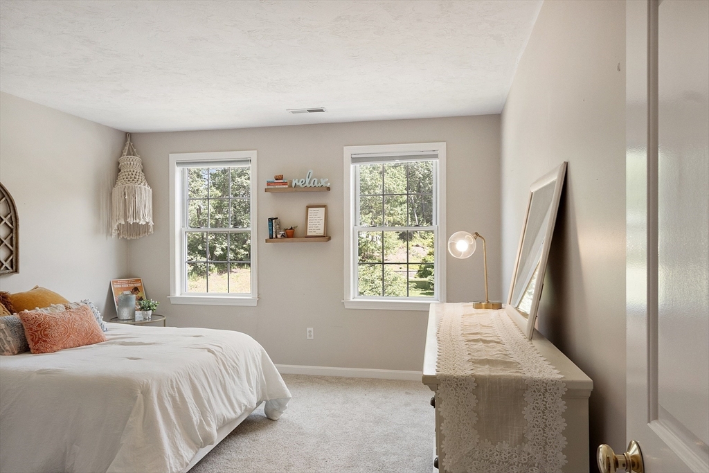 1 Trailside Way