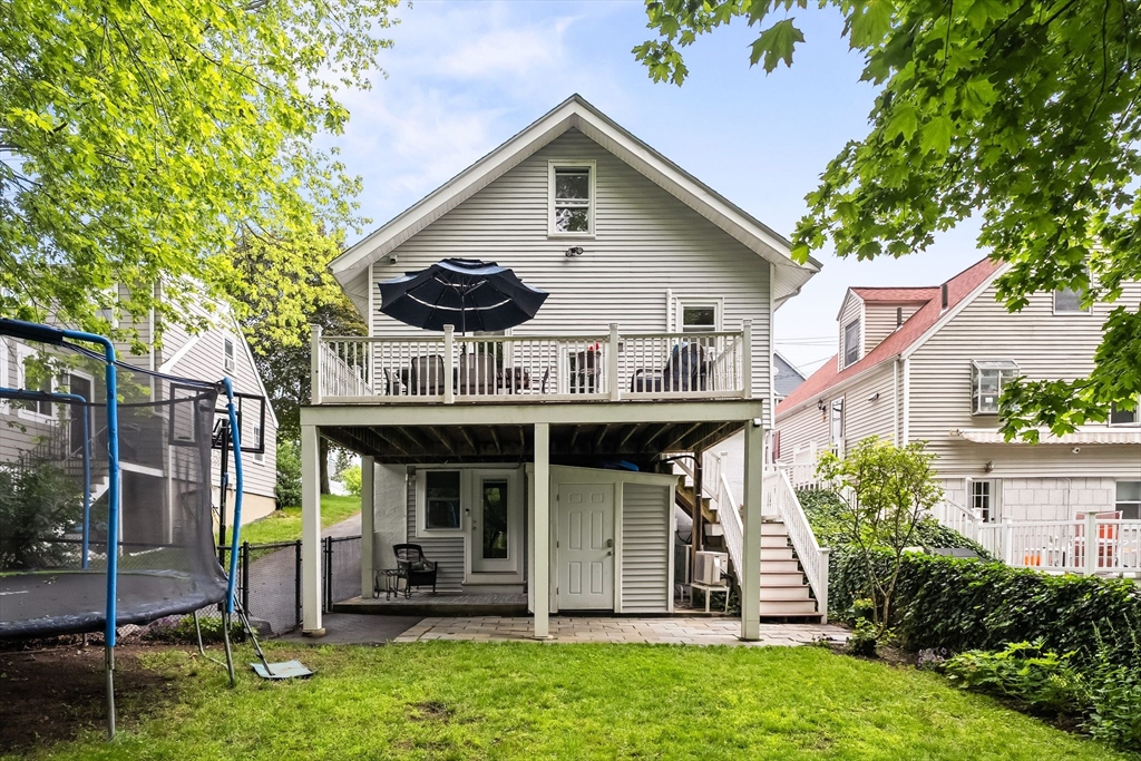 338 Forest St