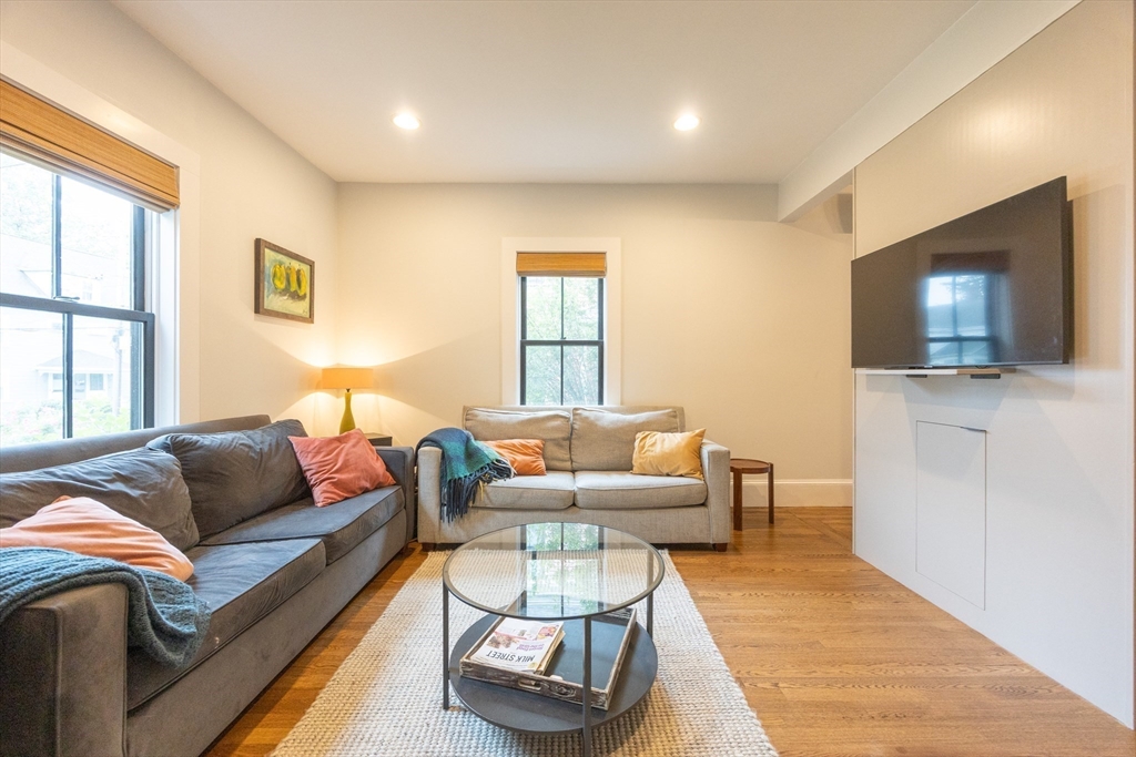34 Lewis Ave # 34