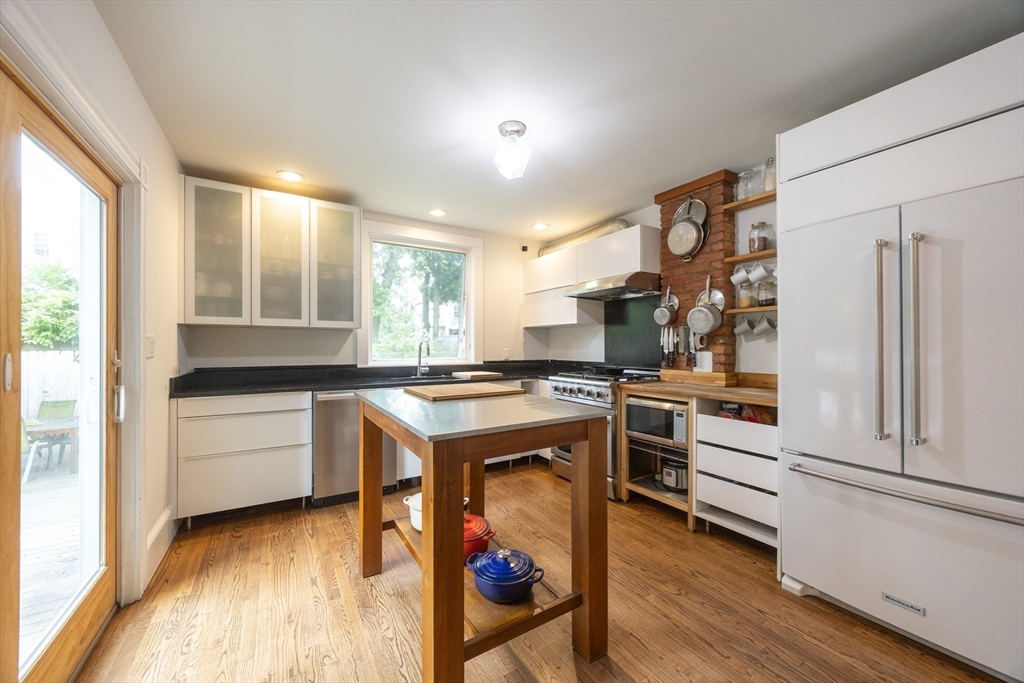 34 Lewis Ave # 34