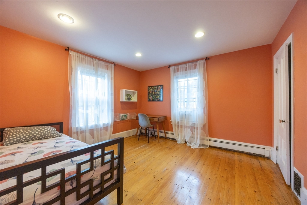 34 Lewis Ave # 34