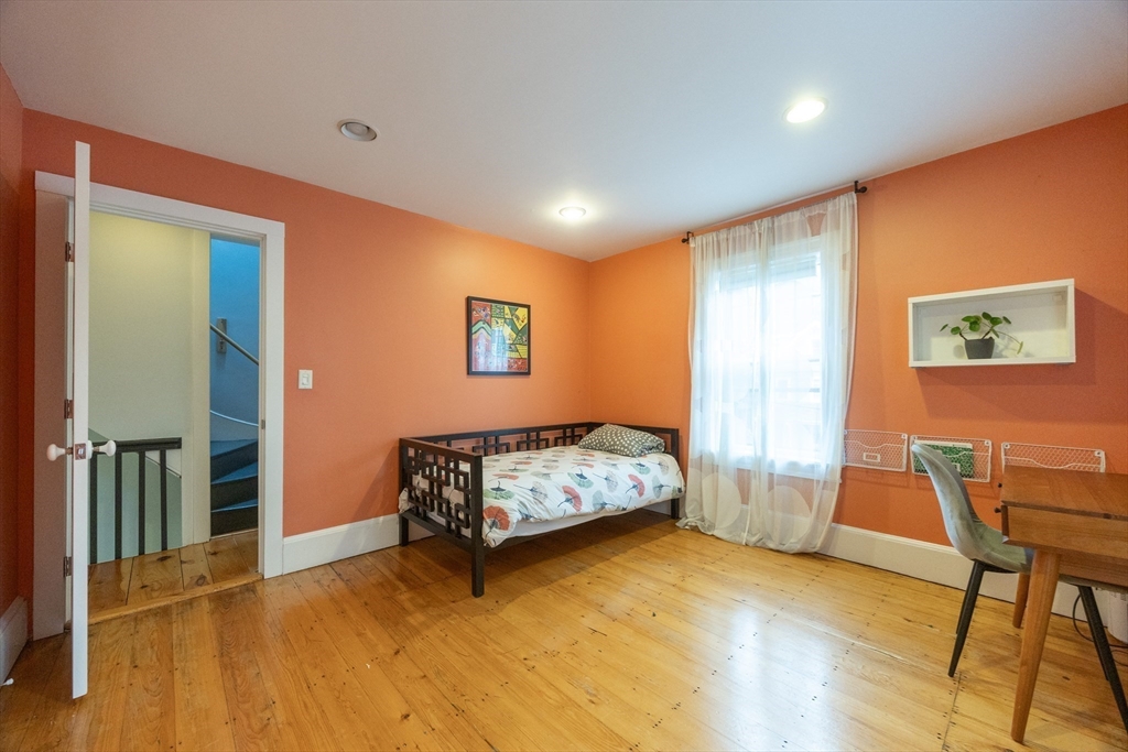 34 Lewis Ave # 34