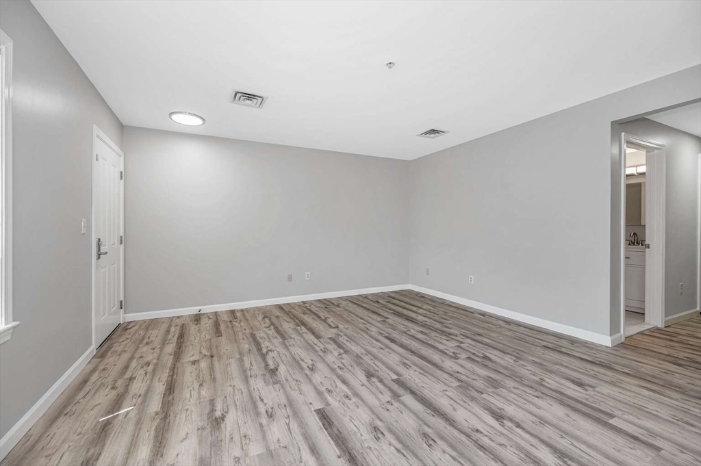 513 Main # B