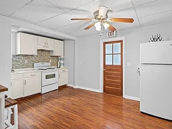 364 Main Street # 1