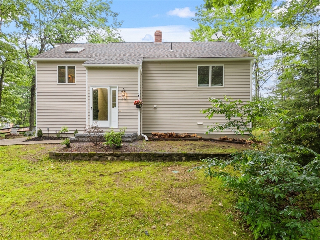 76 Lakewood Park Rd