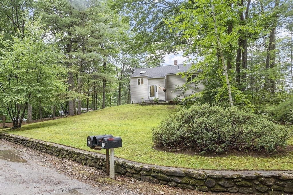 76 Lakewood Park Rd
