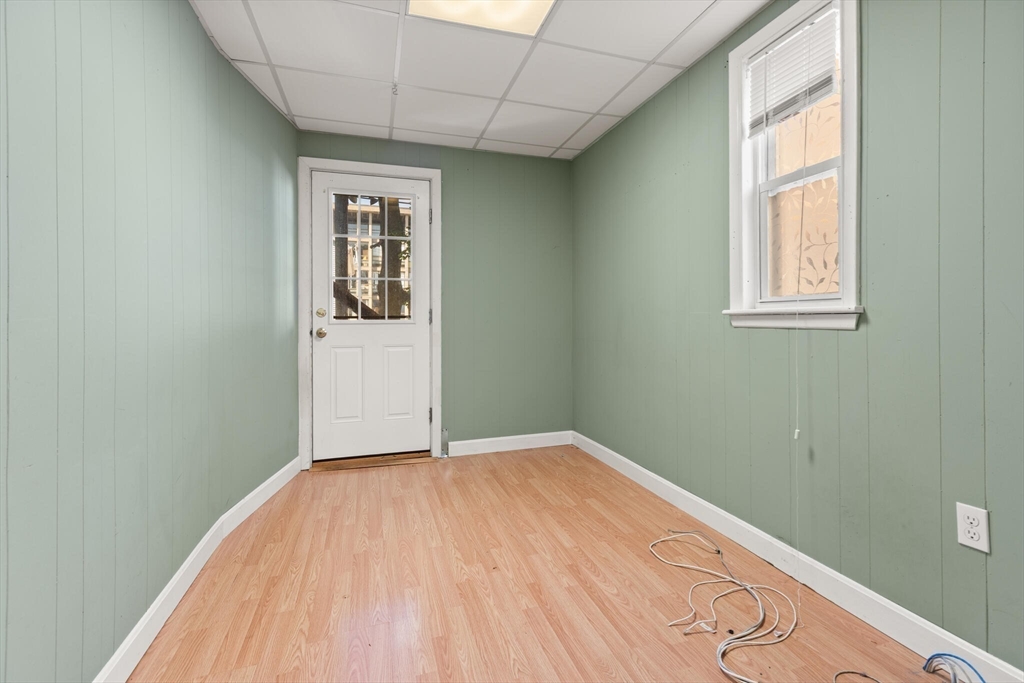 12 Porter St