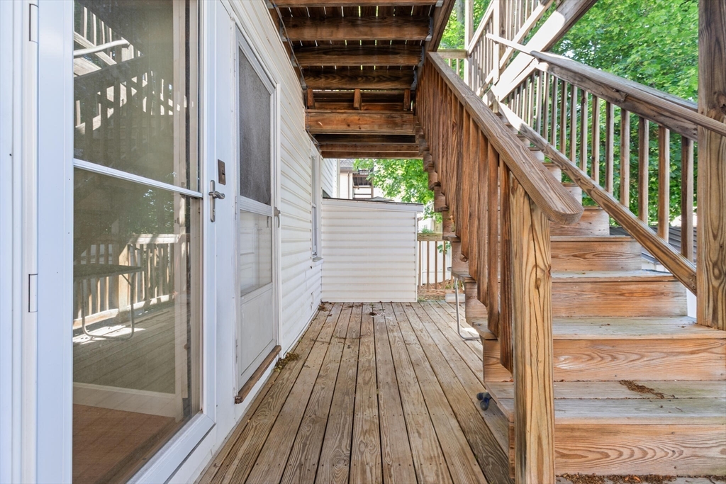12 Porter St