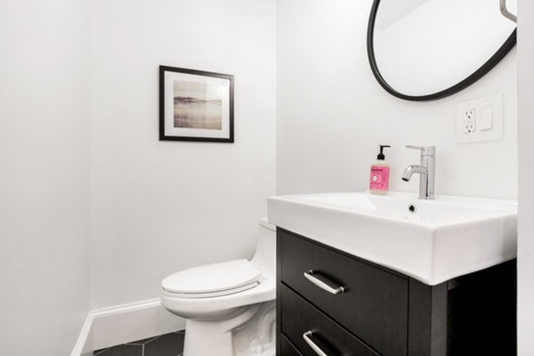 111 Trowbridge St # 7