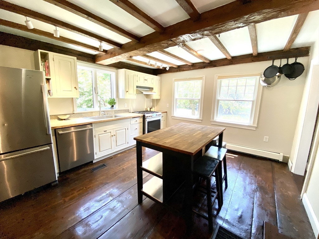301 Princeton Rd