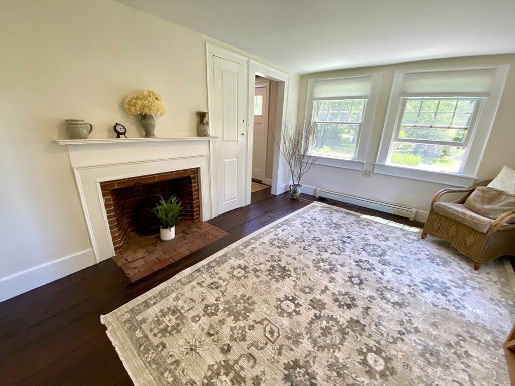 301 Princeton Rd