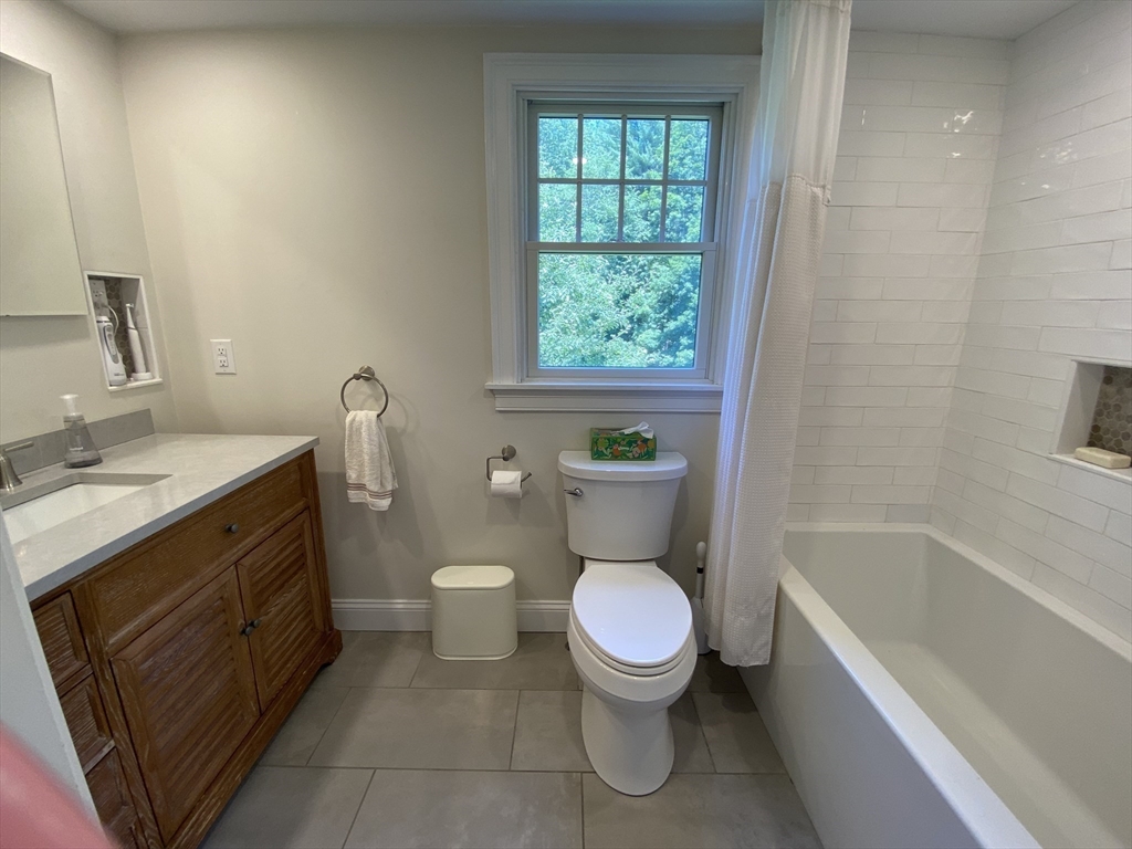 301 Princeton Rd