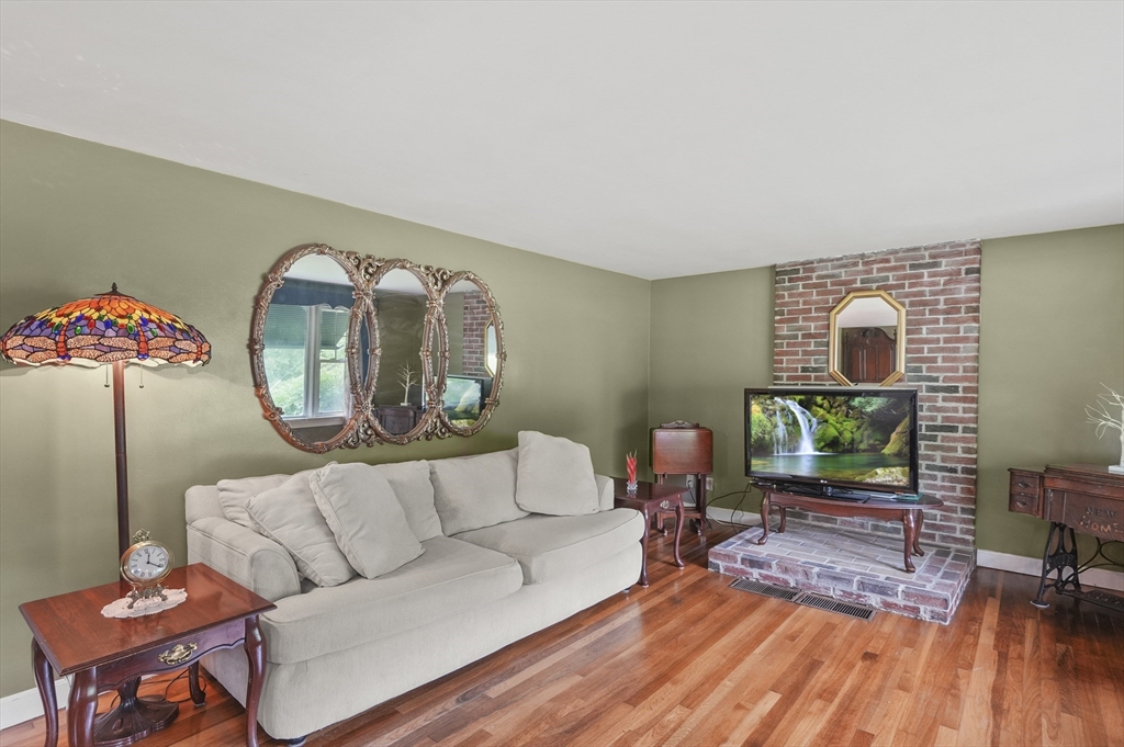 49 Winchendon Road