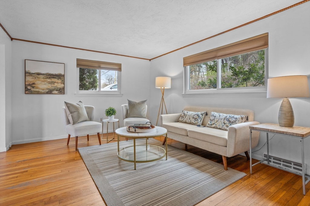 108 Central St # 108