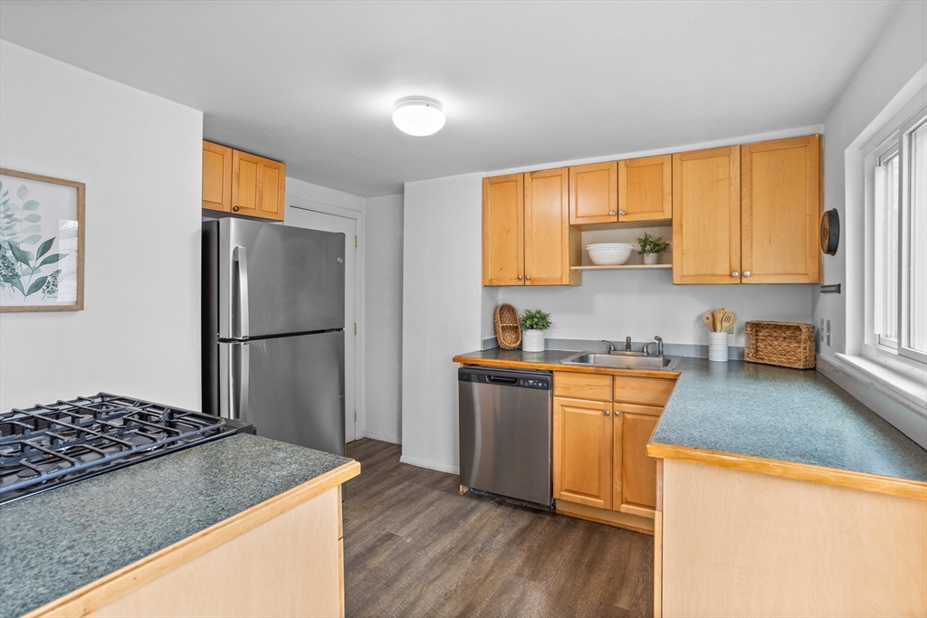 108 Central St # 108