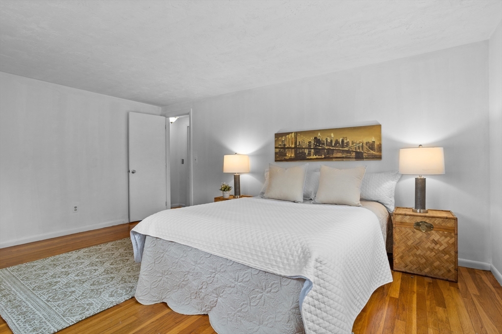 108 Central St # 108