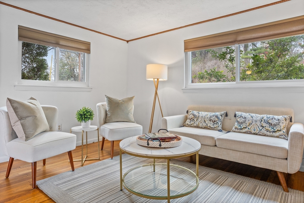 108 Central St # 108