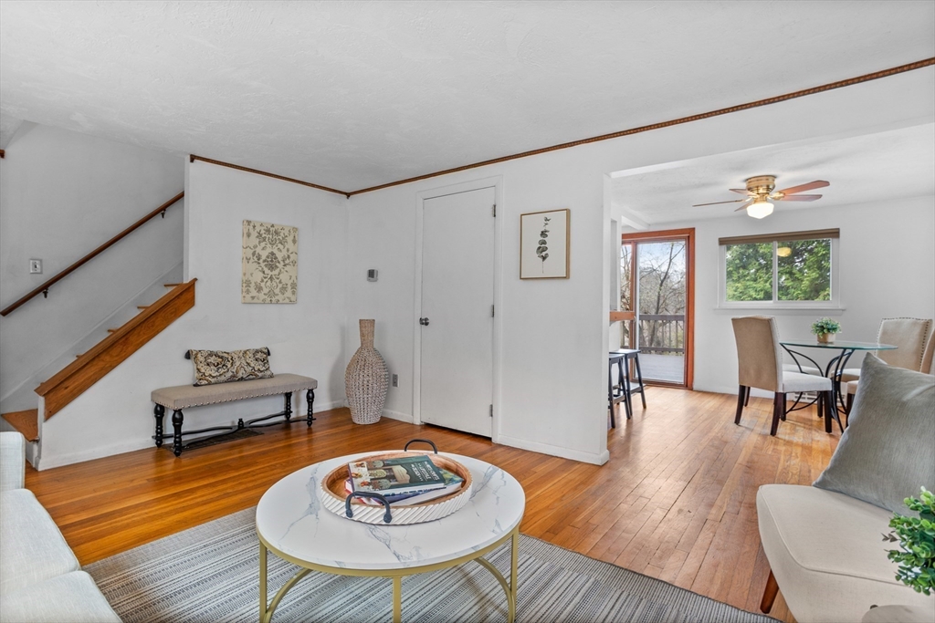108 Central St # 108