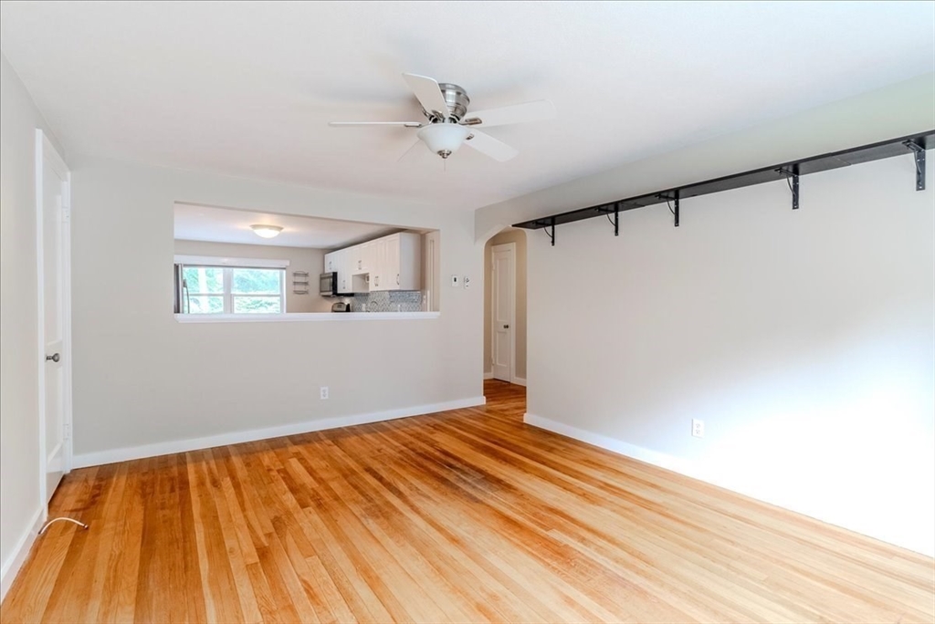 37 Aldrich Rd # 1