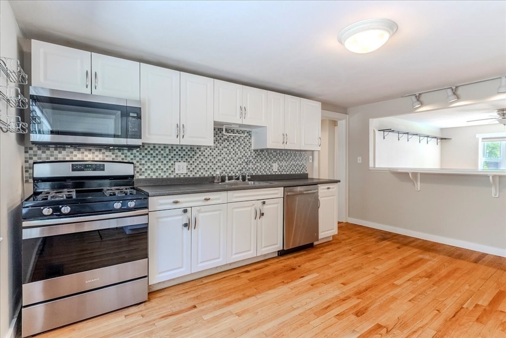 37 Aldrich Rd # 1