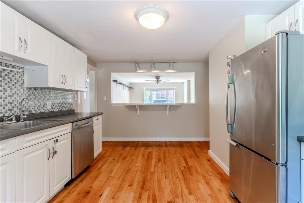 37 Aldrich Rd # 1