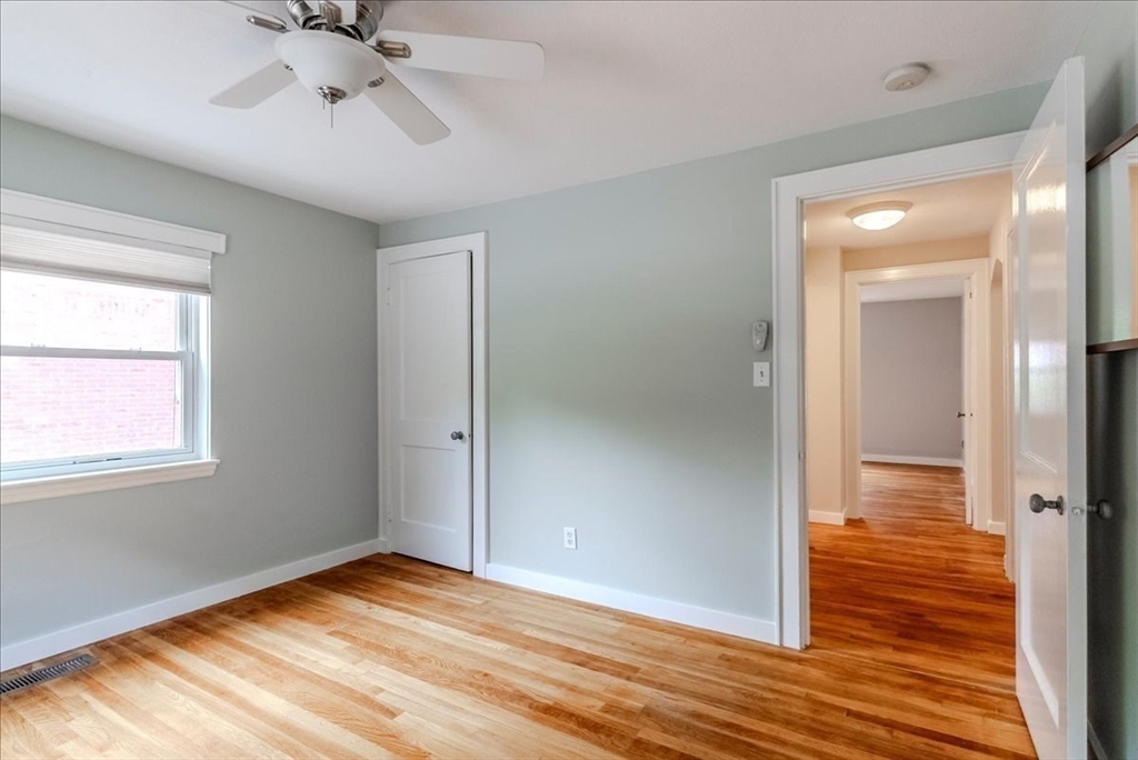 37 Aldrich Rd # 1