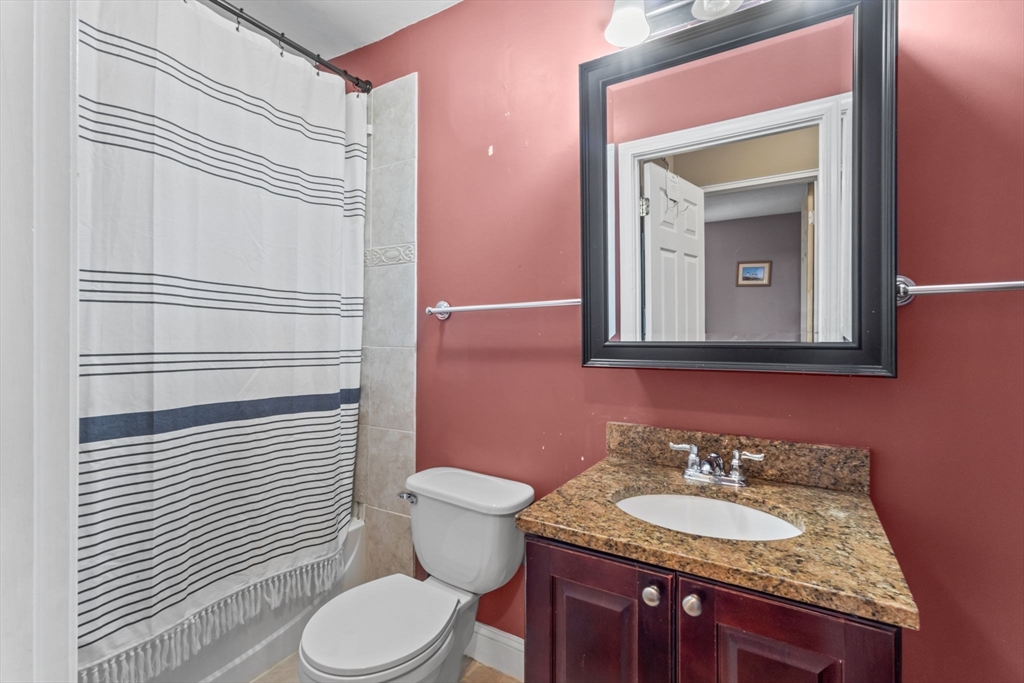 336 E Main St # 20