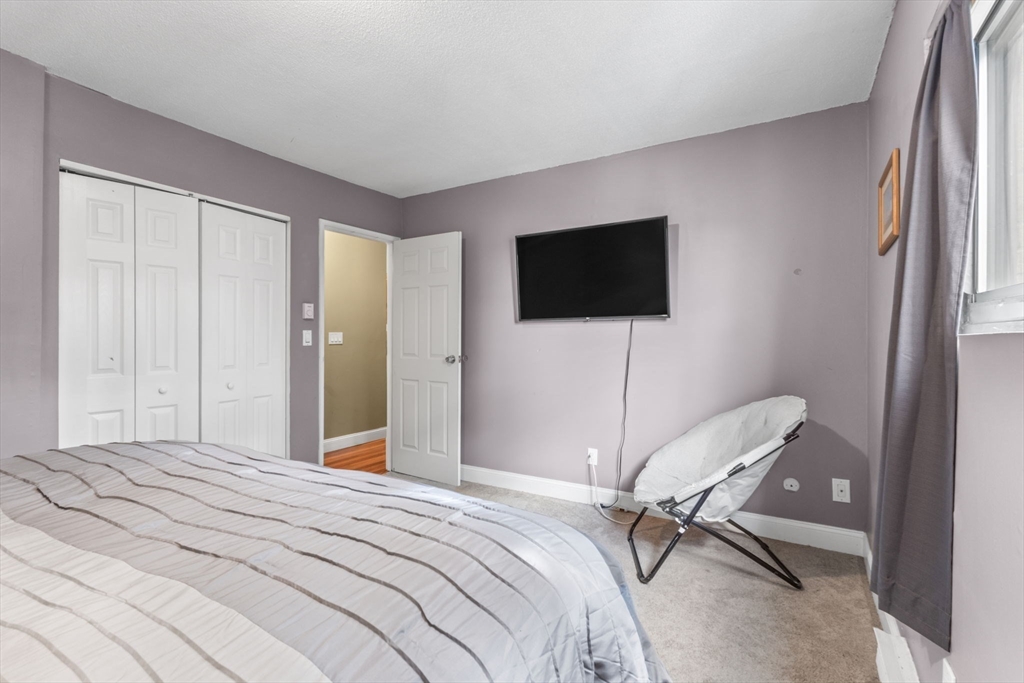 336 E Main St # 20